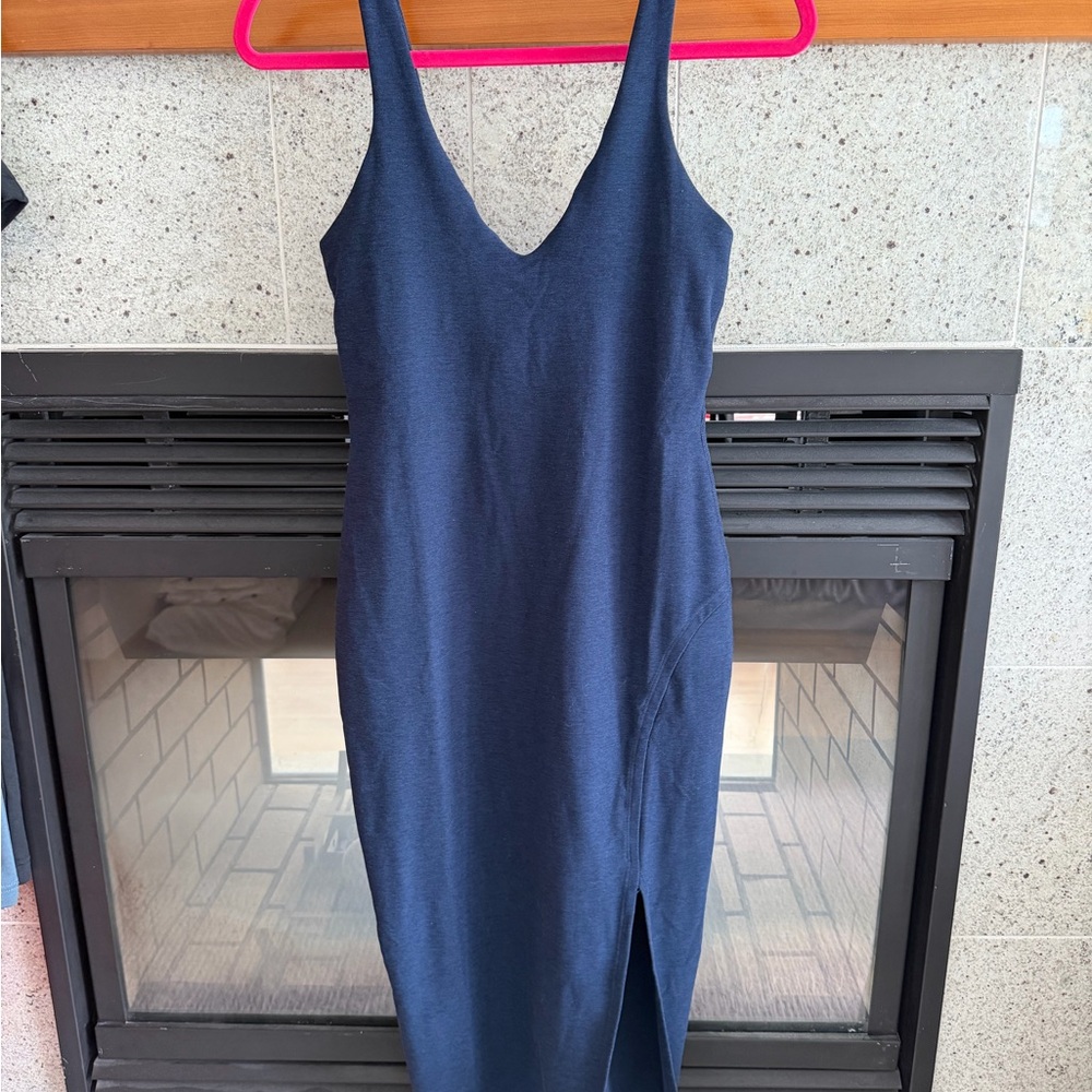 Beyond Yoga Inspire Deep Navy V-Neck Sleeveless Midi Dress
